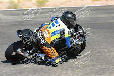 media/Oct-15-2022-TrackXperience (Sat) [[8f70b8b0be]]/Group 2/session 2 turn 3 and 4/